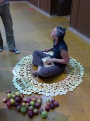 collected-windfall-apples-performance-2018-1