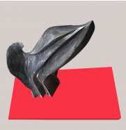 Betty Paiz, MIND FLIGHT, sculpture in serpentine, 97 x 22 x 37.5 2018
